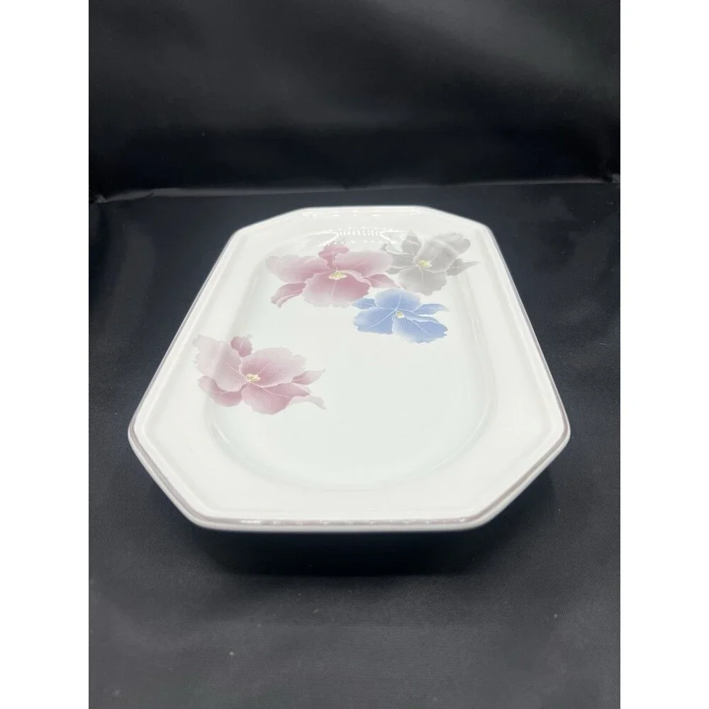Mikasa Continental Beau Monde F3007 Octagonal Serving Platter 11.5” Orchid Japan
